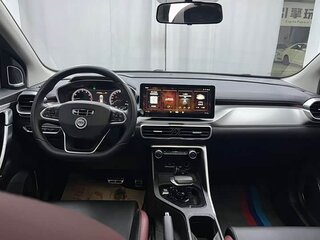 2022 Geely Binyue I Рестайлинг, серый, 1145000 рублей, вид 4