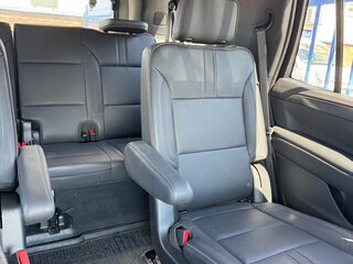 2024 Chevrolet Tahoe V, чёрный, 8750000 рублей, вид 4