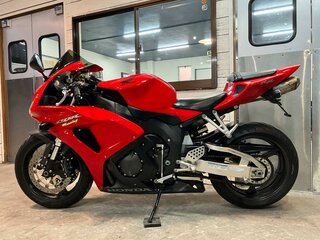 Honda CBR 1000 RR/RA Fireblade