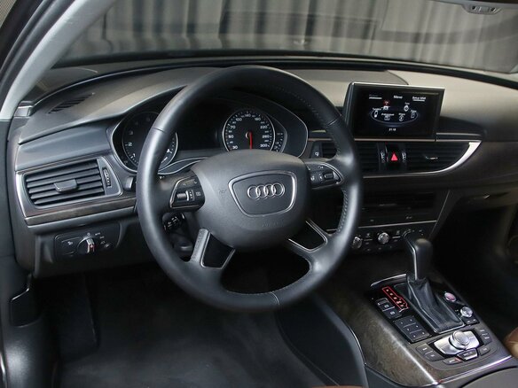 2017 Audi A6 IV (C7) Рестайлинг, чёрный, 1749000 рублей - вид 6