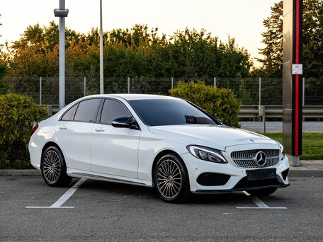 2015 Mercedes-Benz C-Класс 180 IV (W205), белый, 1695000 рублей, вид 3