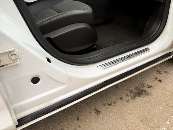 2012 Opel Astra J Рестайлинг, белый, 720000 рублей - вид 13