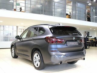 2019 BMW X1 20i xDrive II (F48), чёрный, 2230000 рублей, вид 5