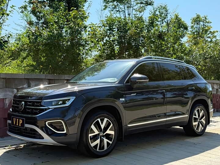 Открыть фотографии: Volkswagen Tayron I