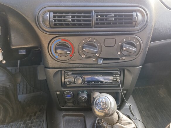 2006 Chevrolet Niva I, серебристый, 200000 рублей - вид 15