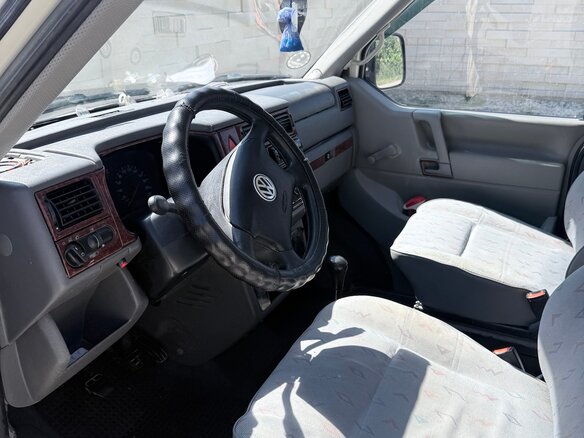 2001 Volkswagen Transporter T4, белый, 1000000 рублей - вид 6