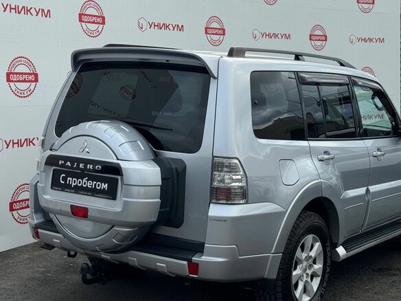 2012 Mitsubishi Pajero IV Рестайлинг 1, серебристый, 2299000 рублей - вид 14