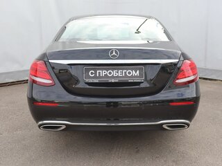 2017 Mercedes-Benz E-Класс 400 V (W213, S213, C238), чёрный, 3349000 рублей, вид 5