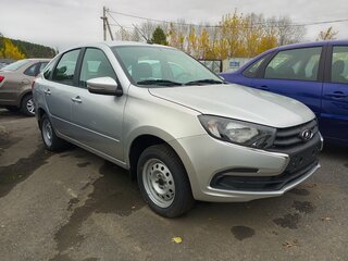 2026 Lada (ВАЗ) Granta I Рестайлинг, серебристый, 1118000 рублей, вид 2