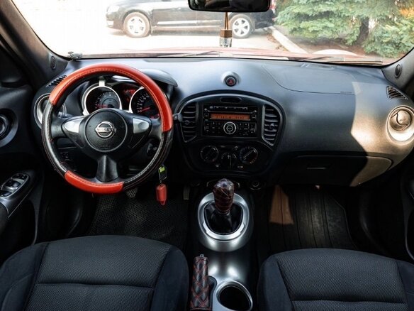 2012 Nissan Juke I, красный, 750000 рублей - вид 4