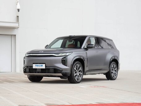 2026 GAC Trumpchi S7 I Рестайлинг, серый, 5299004 рублей, вид 3