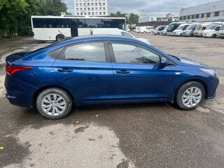 2021 Hyundai Solaris II Рестайлинг, синий, 1470000 рублей, вид 5