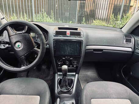 2008 Skoda Octavia II (A5), серебристый, 315000 рублей, вид 5