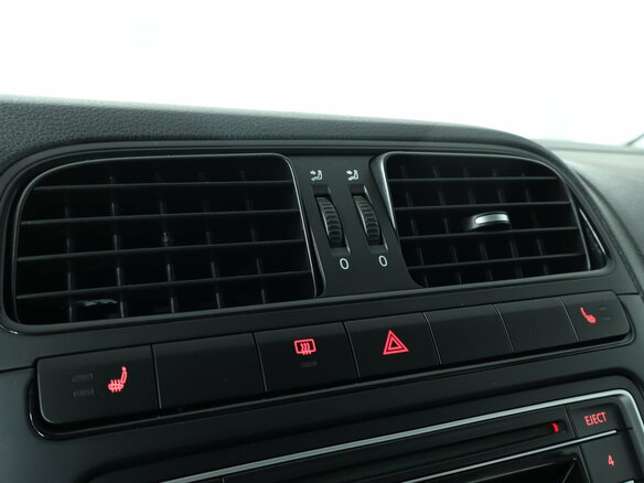 2014 Volkswagen Polo V, чёрный, 689000 рублей - вид 15