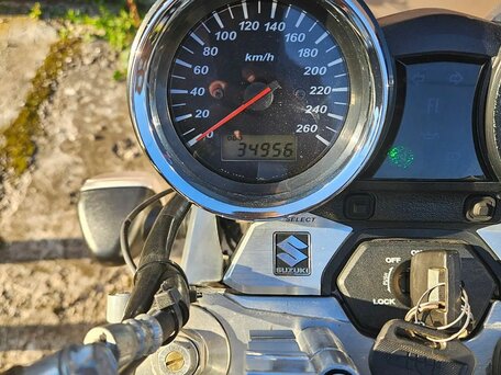 2010 Suzuki GSX 1400, чёрный, 640000 рублей, вид 5