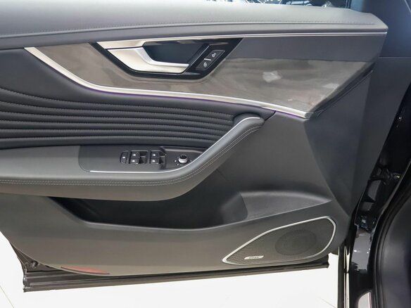 2024 Hongqi HS5 I Рестайлинг, чёрный - вид 10