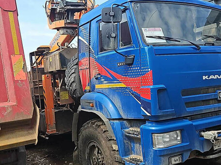 2023 КамАЗ 43118, белый, 7975000 рублей, вид 3