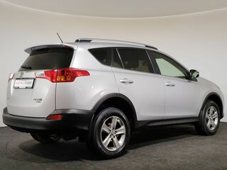 2015 Toyota RAV4 IV (XA40), серебристый, 1800000 рублей, вид 5