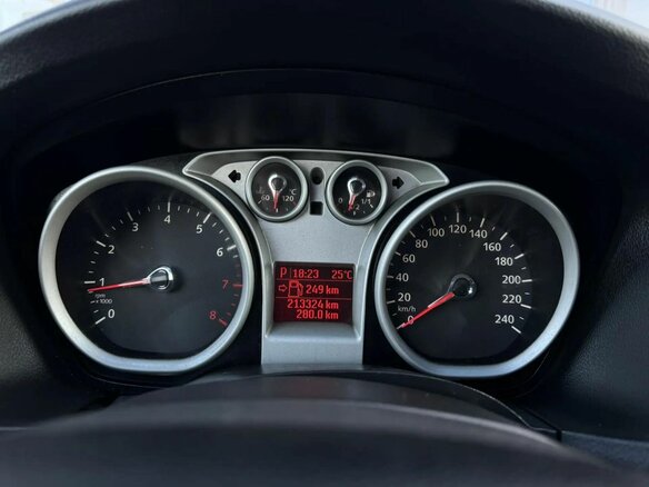 2010 Ford Focus II Рестайлинг, синий - вид 10