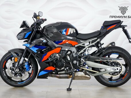 2025 BMW M 1000 R, чёрный, 2899000 рублей, вид 2