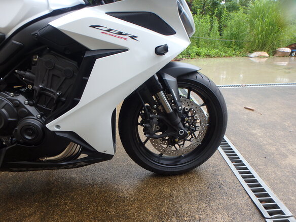 2023 Honda CBR 650R, белый, 1150000 рублей - вид 15
