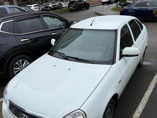 2014 Lada (ВАЗ) Priora I Рестайлинг, белый, 370000 рублей, вид 1
