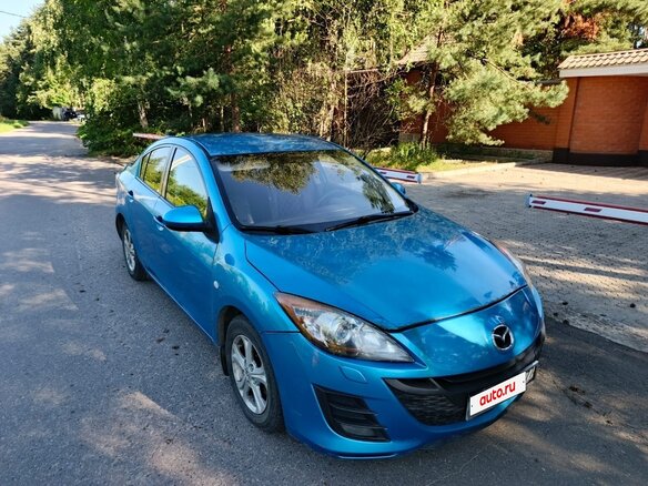 2011 Mazda 3 II (BL), голубой, 650000 рублей - вид 2