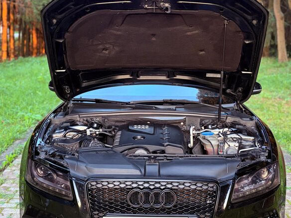 2010 Audi A5 I (8T), чёрный, 1300000 рублей - вид 3
