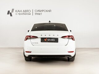 2020 Skoda Octavia IV (A8), белый, 2127500 рублей, вид 4