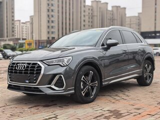 2022 Audi Q3 35 TFSI II (F3), чёрный, 2590000 рублей, вид 4
