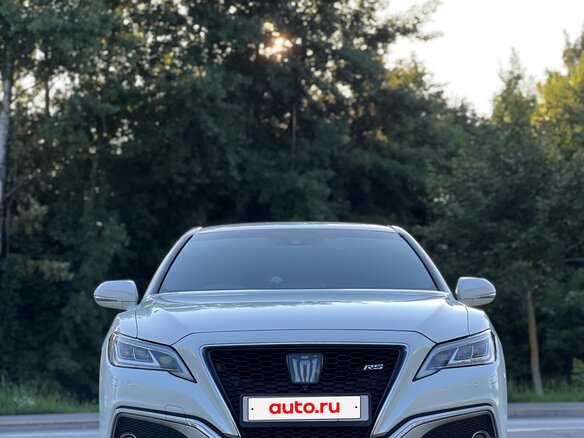 2019 Toyota Crown XV (S220), белый, 3500000 рублей - вид 1