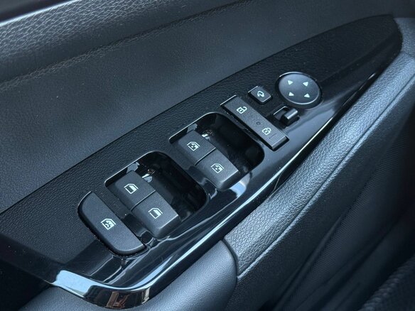 2022 Kia Sportage V, белый, 2938000 рублей - вид 21