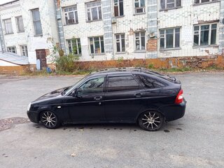 2010 Lada (ВАЗ) Priora I, чёрный, 240000 рублей, вид 2