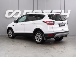 2017 Ford Kuga II Рестайлинг, белый, 1550000 рублей, вид 2