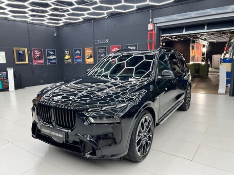 2025 BMW X7 40d I (G07) Рестайлинг, чёрный, 13800000 рублей, вид 2