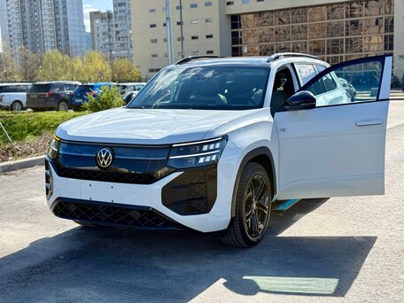 2026 Volkswagen Teramont Pro II (China Market), белый, 5950000 рублей, вид 4