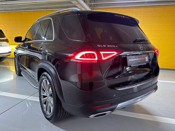 2023 Mercedes-Benz GLE 300 d II (V167), чёрный, 8240000 рублей - вид 6
