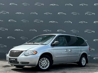 Chrysler Town & Country IV Рестайлинг