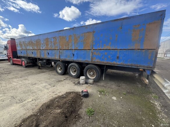 2000 Mercedes-Benz Actros, красный, 1200000 рублей - вид 6
