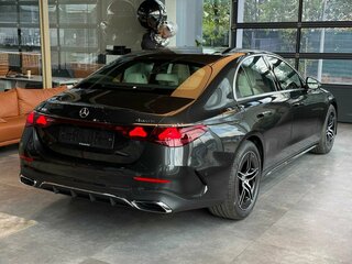 2026 Mercedes-Benz E-Класс 300 VI (W214, S214), серый, 9690000 рублей, вид 3