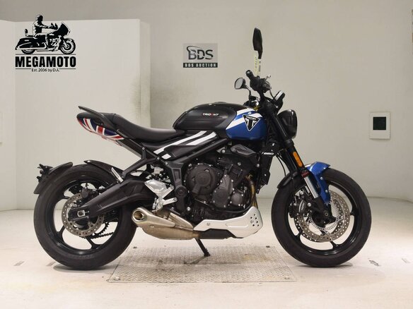 2024 Triumph Trident 660, чёрный, 967200 рублей