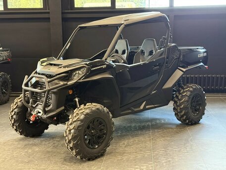 2026 BRP Can-Am Commander XT, чёрный, 3550000 рублей, вид 1