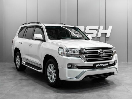 Toyota Land Cruiser 200 Series Рестайлинг 2