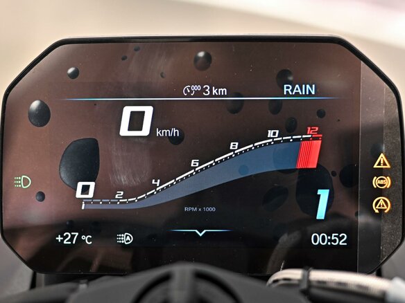 2025 BMW S 1000 R, чёрный, 2049000 рублей - вид 8