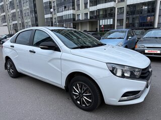 2017 Lada (ВАЗ) Vesta I, белый, 825000 рублей, вид 1