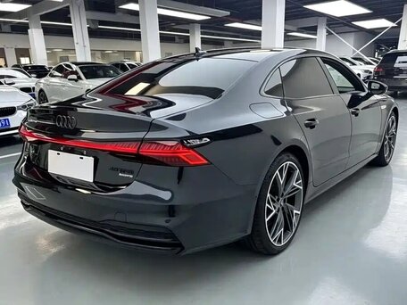 2024 Audi A7 L 45 TFSI II (4K), чёрный, 4655000 рублей, вид 3