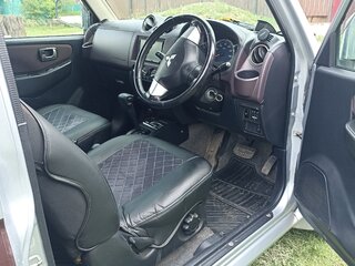2010 Mitsubishi Pajero Mini II, серебристый, 770000 рублей, вид 5