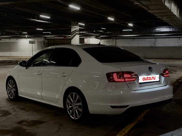 2013 Volkswagen Jetta VI, белый, 730000 рублей - вид 5
