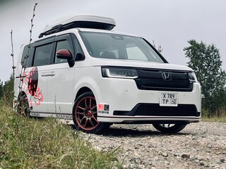 2022 Honda Stepwgn Spada VI, белый, 2970000 рублей, вид 2