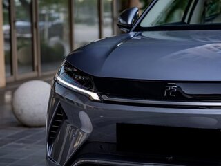 2025 BYD Yuan Up 45.12 kWh, серый, 1930000 рублей, вид 3